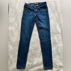 Levi’s skinny jeans 711 size 27/32